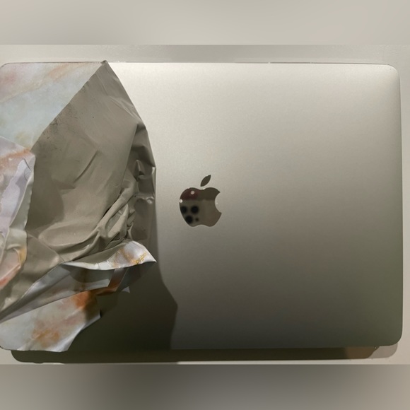 Mint Marble MacBook Pro 13-inch (2020) Skin - Picture 3 of 3